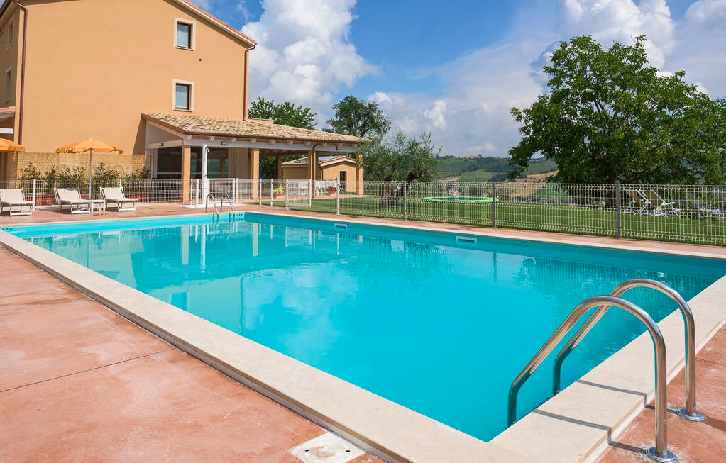 agriturismo with pool